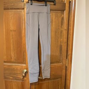 High-Waist Athletic Leggings in Slate Gray